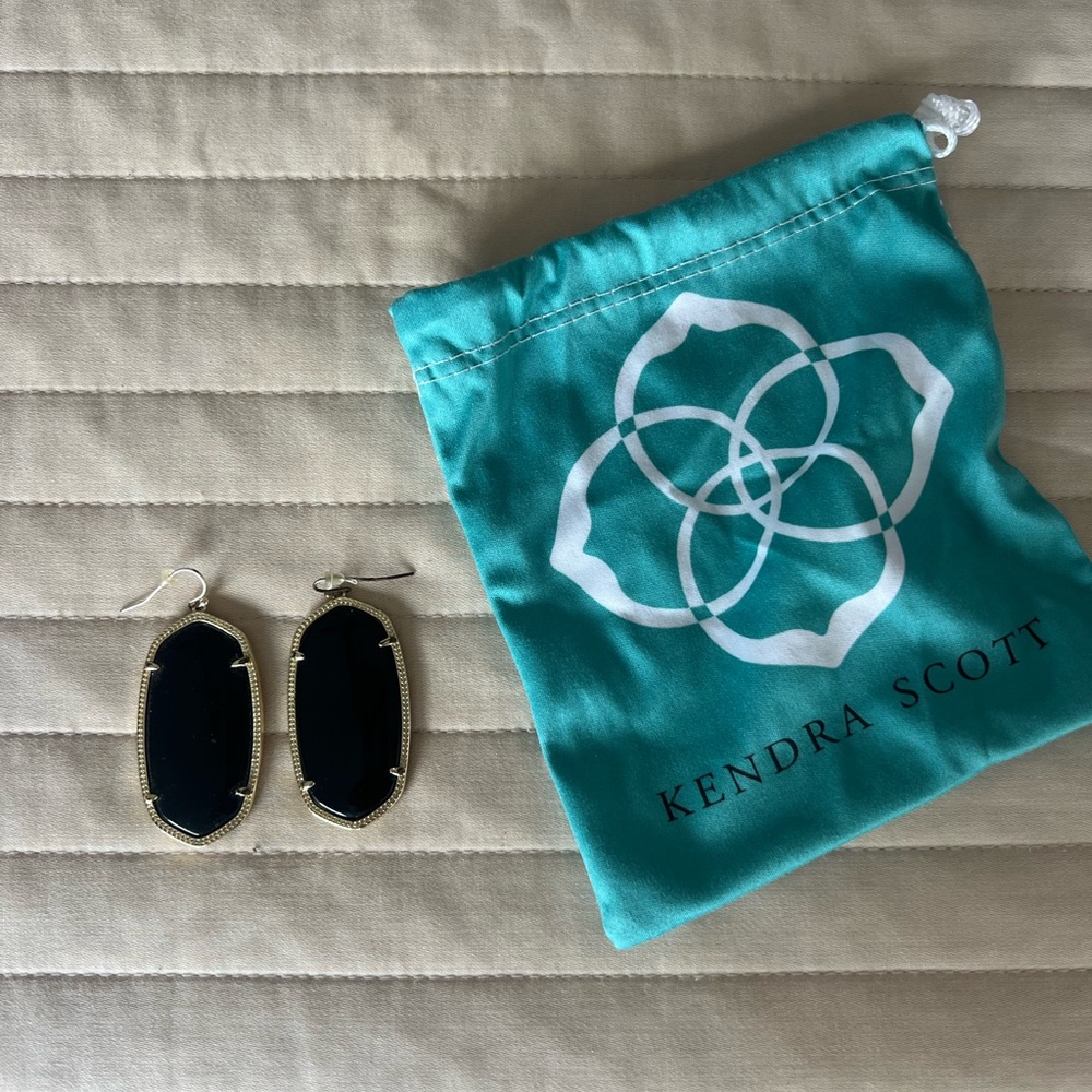 Kendra Scott Danielle Earrings; Black, Dust Bag I… - image 3